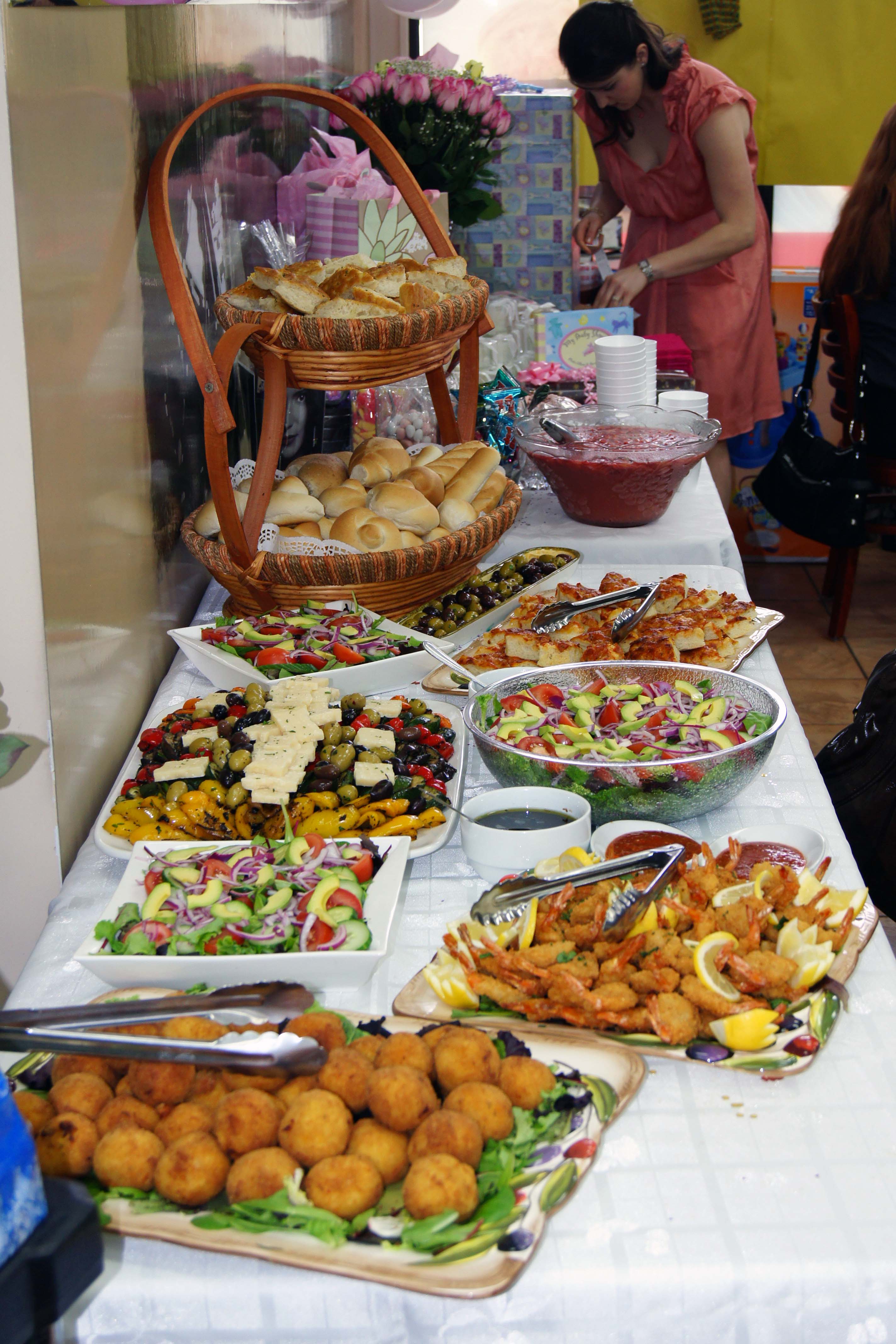 Catering Best Custom Cakes & Catering